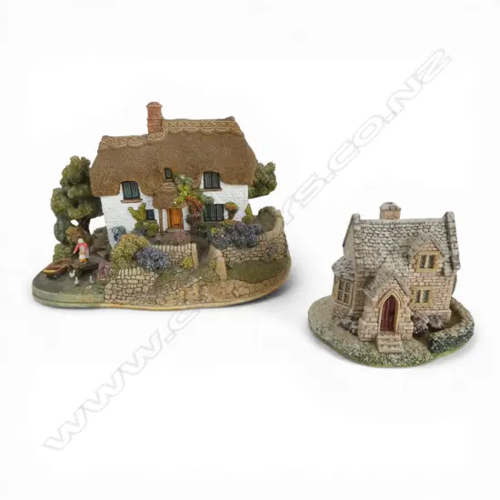 LILLIPUT LANE WATERS EDGE & GINGERBREAD SHOP