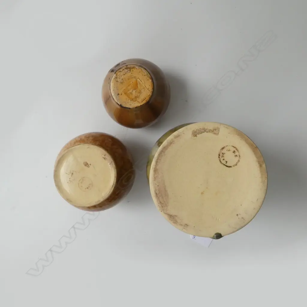 2 AMBRICO VASES H.175mm + ANOTHER BY CANDY WARE ENGLAND Image 1++