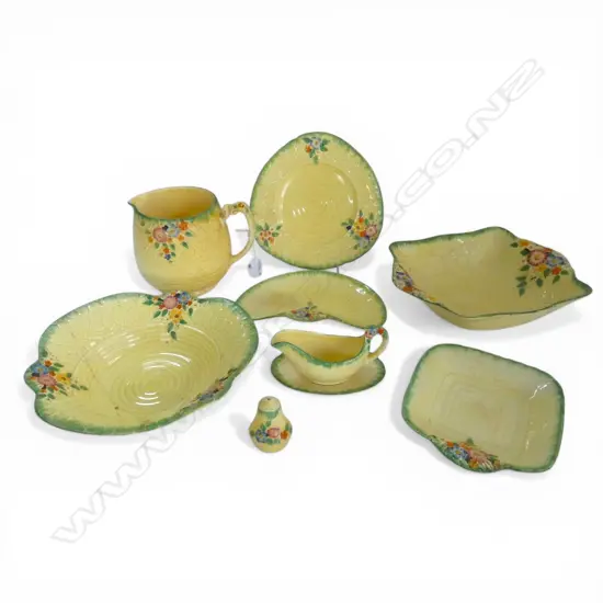 8 PCES CROWN DEVON CHINA faults H.130mm