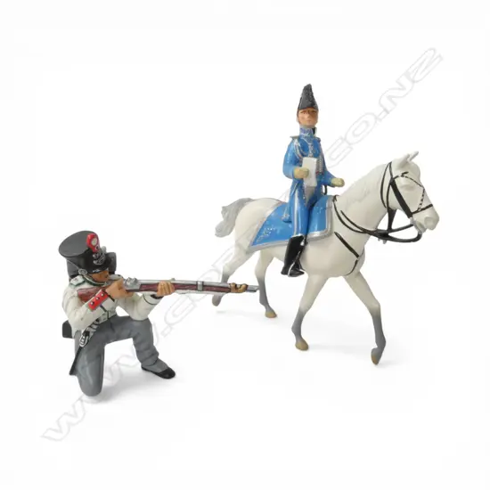 2 BOXED NAPOLEONIC TOY SOLDIERS; TOY SOLDIER NAPOLEON'S ITALIAN INFANTRY & SPECIAL COLLECTORS Ed. 11th HUSSARS