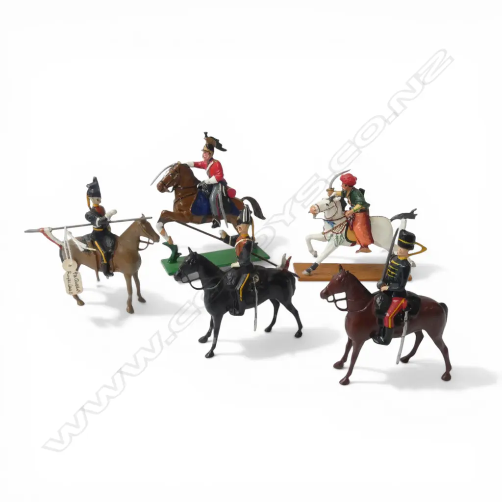 5 METAL RIDERS; 3 BRITAINS LEAD HOLLOWCAST (2 9th QUEENS LANCERS & 11th HUSSAR) + 2 OTHERS Image 1++