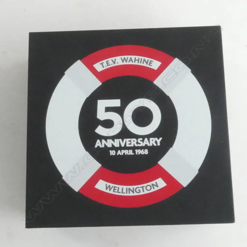 CASED 2019 N.Z. LIGHT HOUSE SERIES 'TIRITIRI MATANGI .999 SILVER PROOF COIN 1oz Image 1++