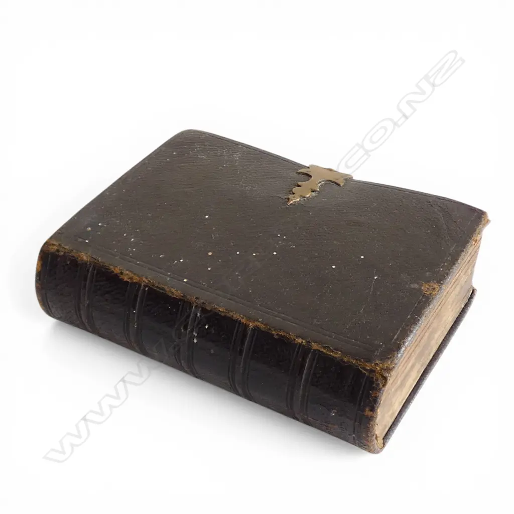 EARLY 19thC LEATHER BOUND 'HOLY BIBLE' with brass lock plate. 122 x 90mm Image 1++