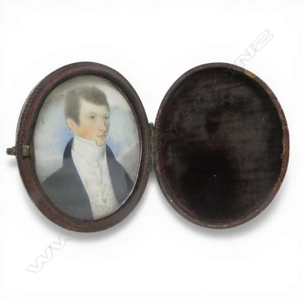Leather hinged CASED hand painted GEORGIAN portrait MINIATURE of RALPH SMITH. H.65mm. Image 1++