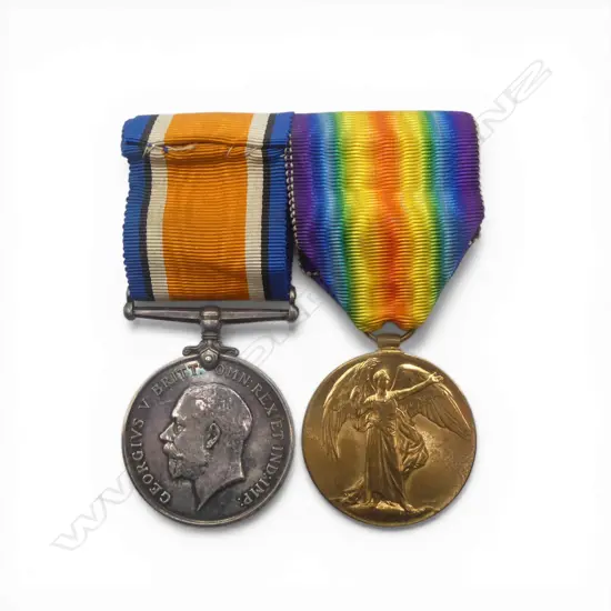 PAIR WWI STANDARD SERVICE MEDALS w ribbons to: 41098 Pte. Wall W. York. R.