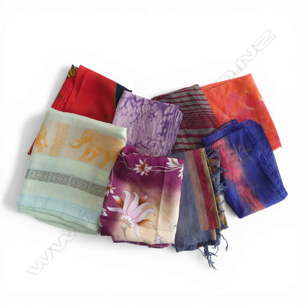 Bag of vintage silk scarves Image 1++