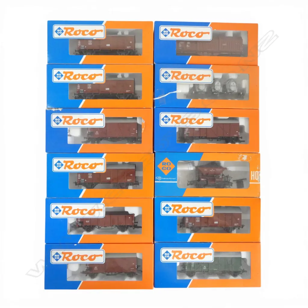 12 BOXED ROCO HO DB WAGONS Image 1++
