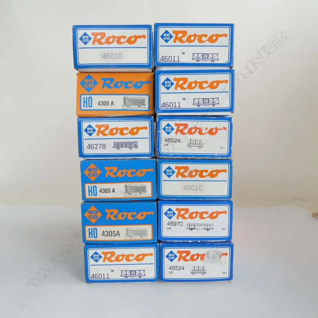 12 BOXED ROCO HO DB WAGONS Image 1++