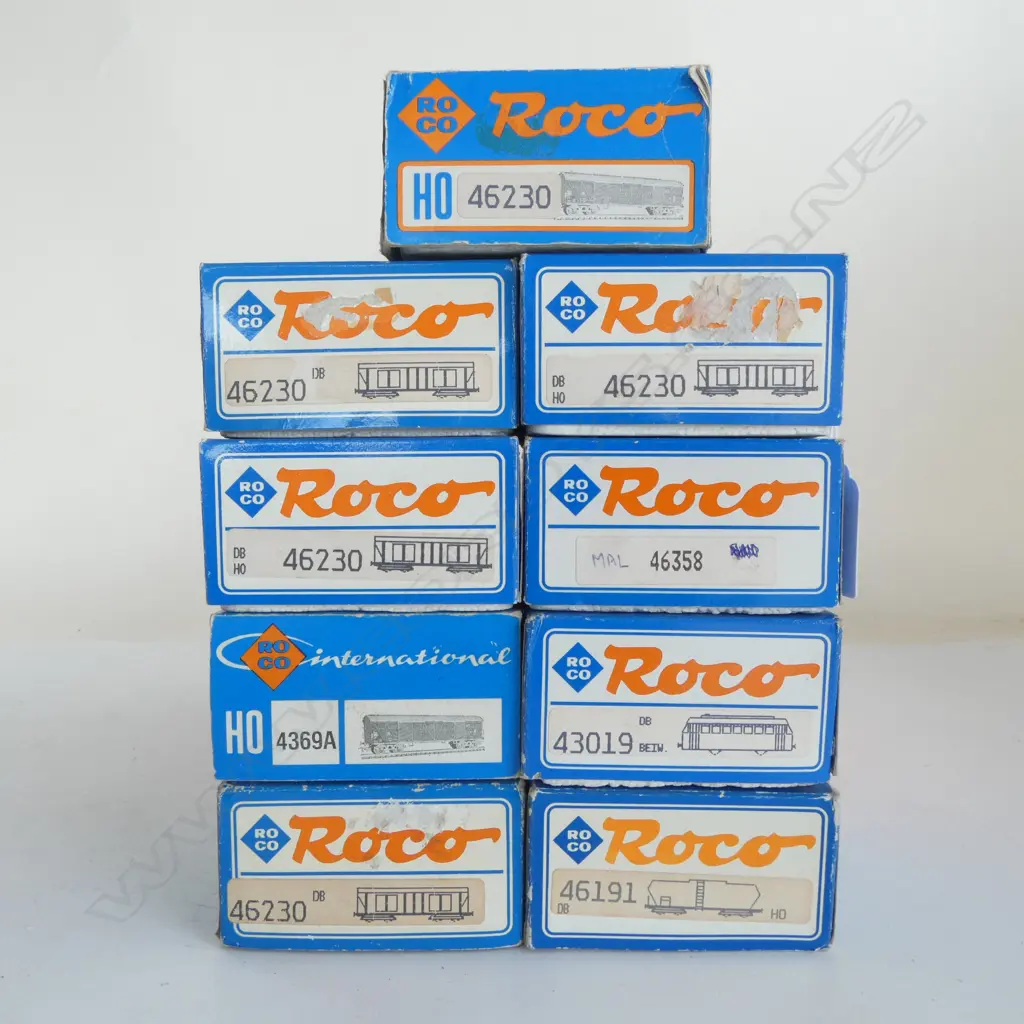 9 BOXED ROCO HO DB WAGONS  Image 1++