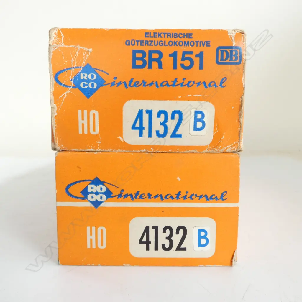 2 BOXED ROCO HO DB ELECTRIG FREIGHT LOCOMOTIVES BR151 4132B Image 1++