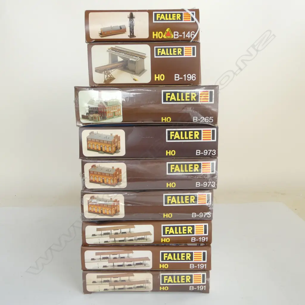 9 BOXED FALLER HO MODEL KITS ... Image 1++