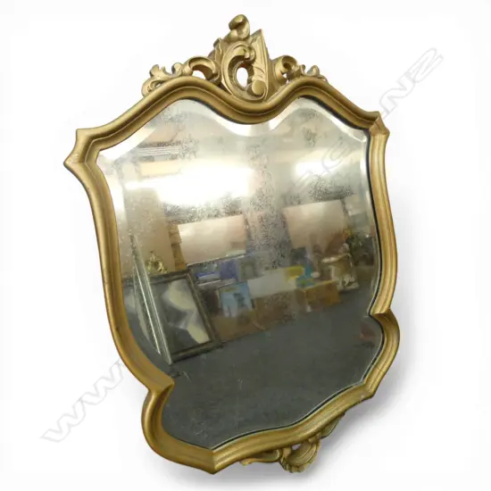 GILT FRAMED MIRROR 750x560mm