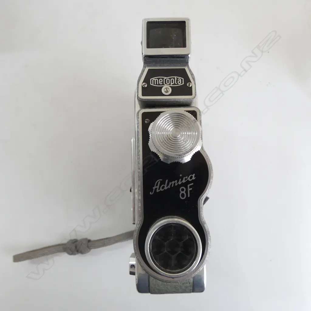 VINTAGE MEOPTA ADMICA 8F FILM CAMERA in leather case Image 1++