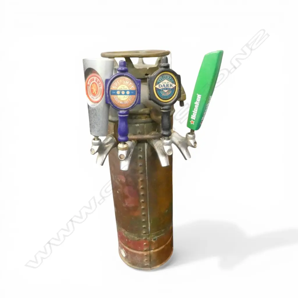 EX-FIREMANS ARMS PUB BAR POURER PUKEKOHE Image 1++