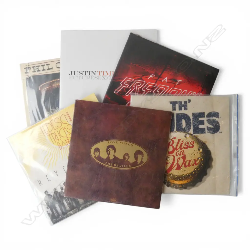 6 VINYL LP RECORDS... Image 1++