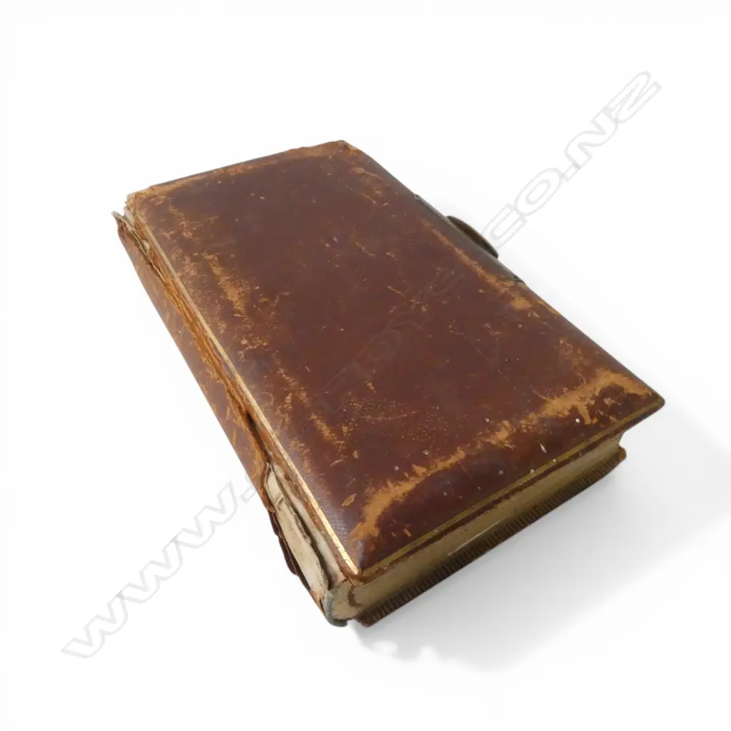 PART FILLED ALBUM OF CIGARETTE CARDS - YESTERYEAR RADIO & FILM CELEBRITIES Image 1++