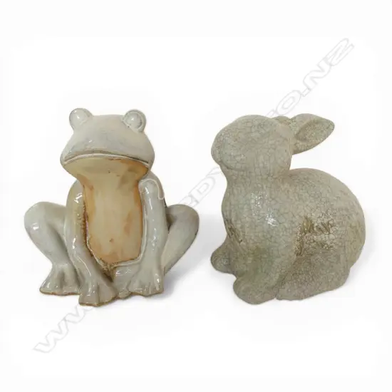 2 CERAMIC GARDEN ORNAMENTS, RABBIT 280 x 300mm & FROG, H.280 X 270mm