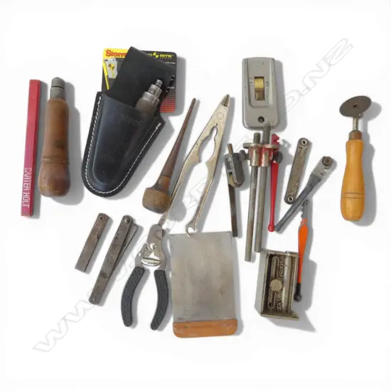 ASST. OLD TOOLS