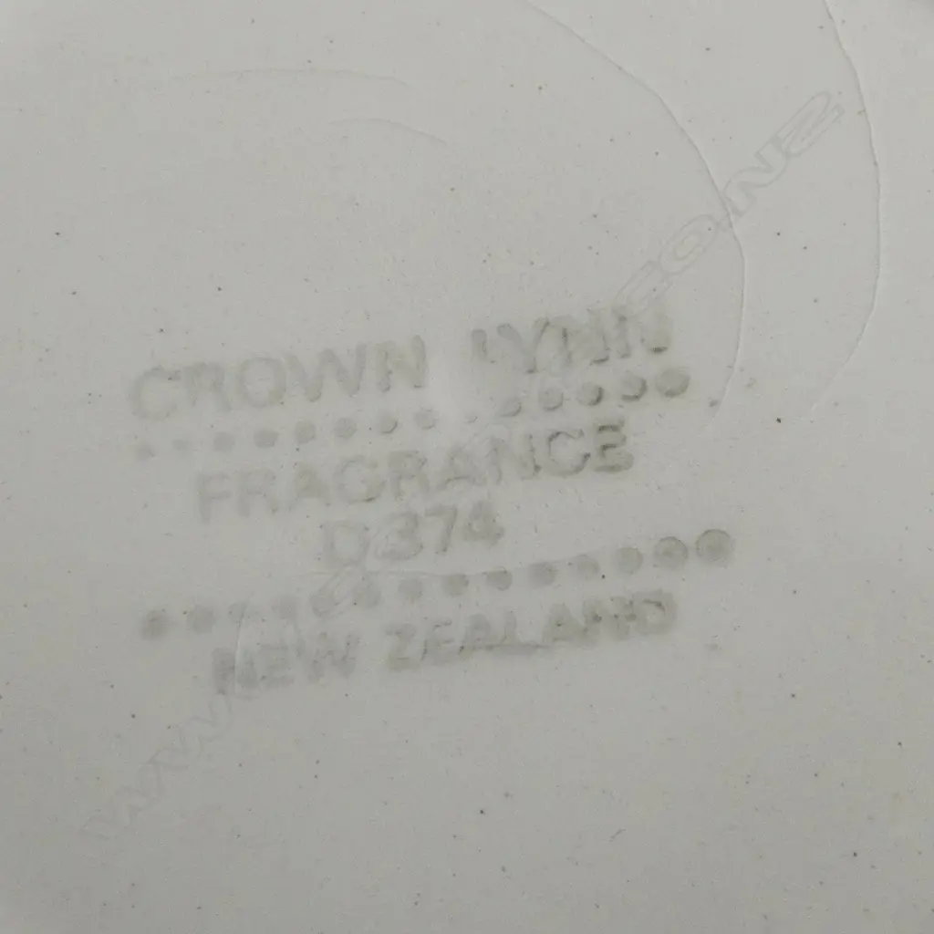 ASST. CROWN LYNN 'FRAGRANCE' CHINA cups, saucers, plates, etc Image 1++