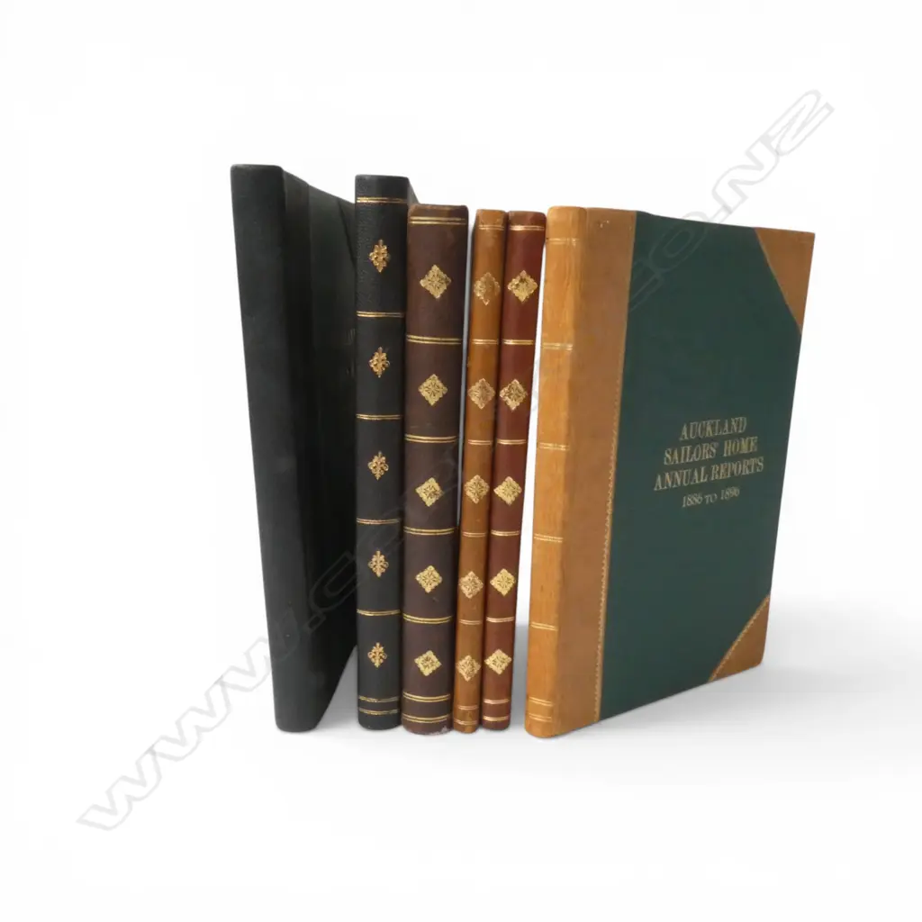 BOOKS ASST AUCKLAND MARITIME Image 1++