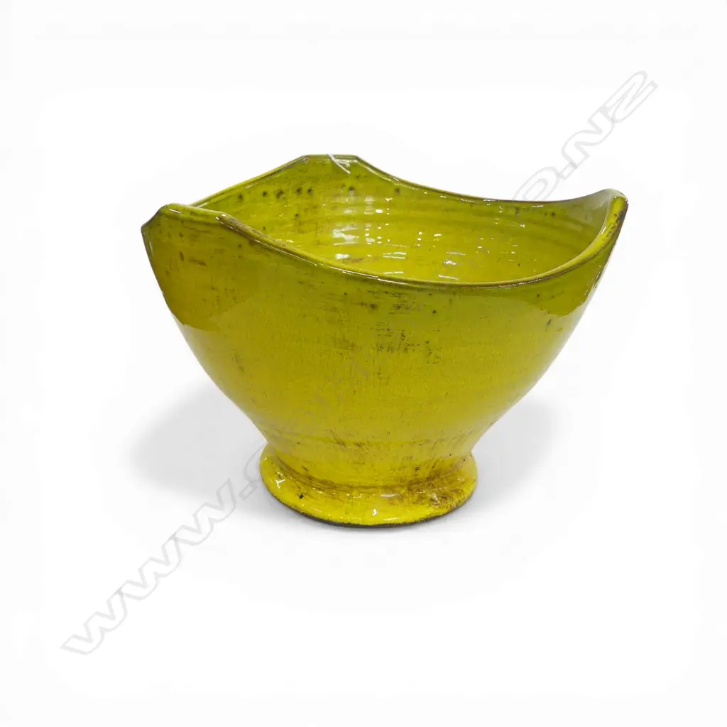 YELLOW GLAZED BOWL H.200mm Image 1++