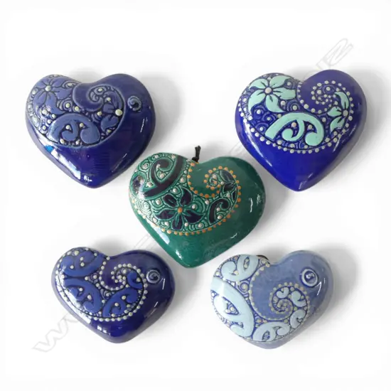 5 KEUM SUN LEE SML CERAMIC HEARTS, L.65mm, wall hanging