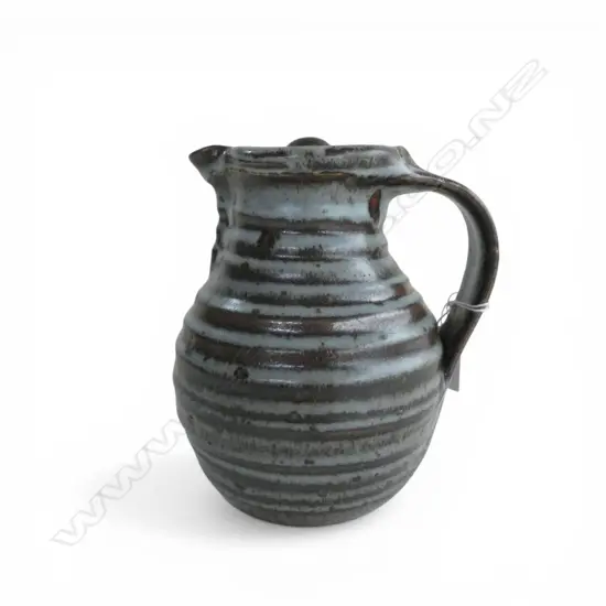 MARY BURR?? N.Z. STUDIO POTTERY JUG H.170mm