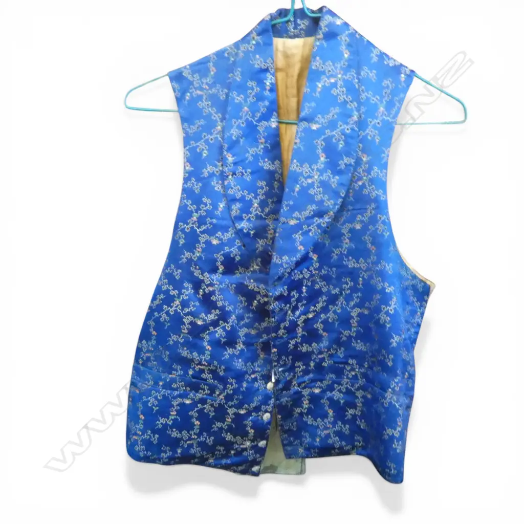 VINTAGE BLUE SILK WAISTCOAT Image 1++