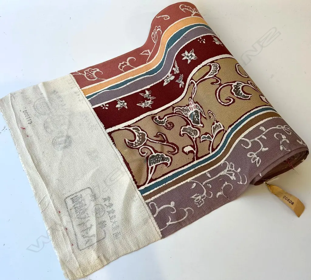 Unused 1980's NISHIJIN TEXTILE (Kyoto) JAPANESE striped floral & vine pattern SILK ROLL. L.12m. W.360mm. New old stock Image 1++