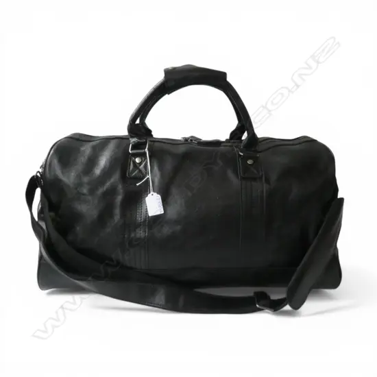 LEATHER DUFFLE BAG 