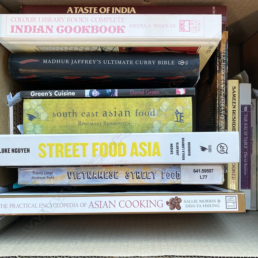 MADHUR JAFFREY - MRIDULA BALJEKARDANIEL GREEN - ROSEMARY BRISSENDEN - LUKE NGUYEN Image 1++