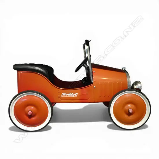 BUDDY L PEDAL CAR