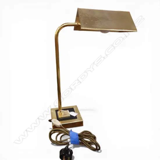 NZ MADE BRASS BANKERS LAMP H.465mm