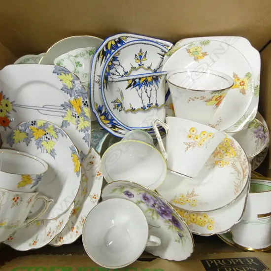 BOX LOT PART TEASETS & CSPS