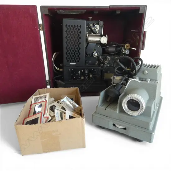 VINTAGE 16mm PROJECTOR + SLIDE PROJECT & N.Z. SLIDES