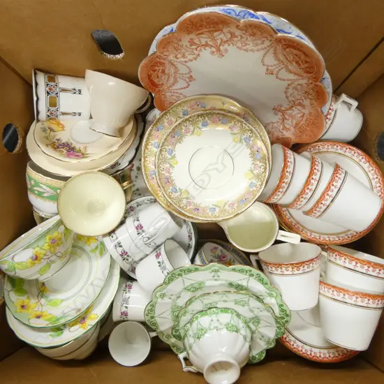 BOX OF EDWARDIAN TEASET CSPS ETC