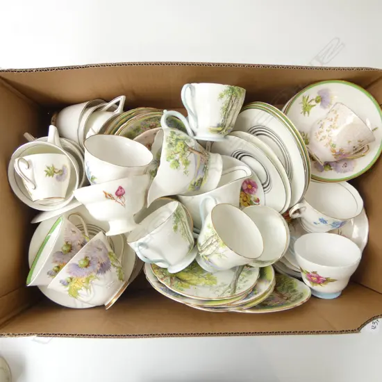 ASST. QUALITY CHINA INCL. SHELLEY