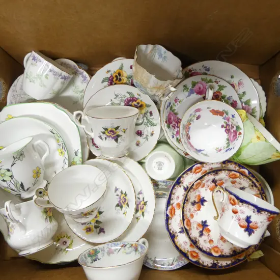 BOX LOT MIXED FINE CHINA CSPS ETC
