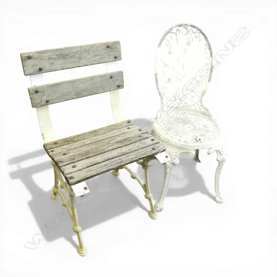2 OUTDOOR GARDEN PATIO CHAIRS