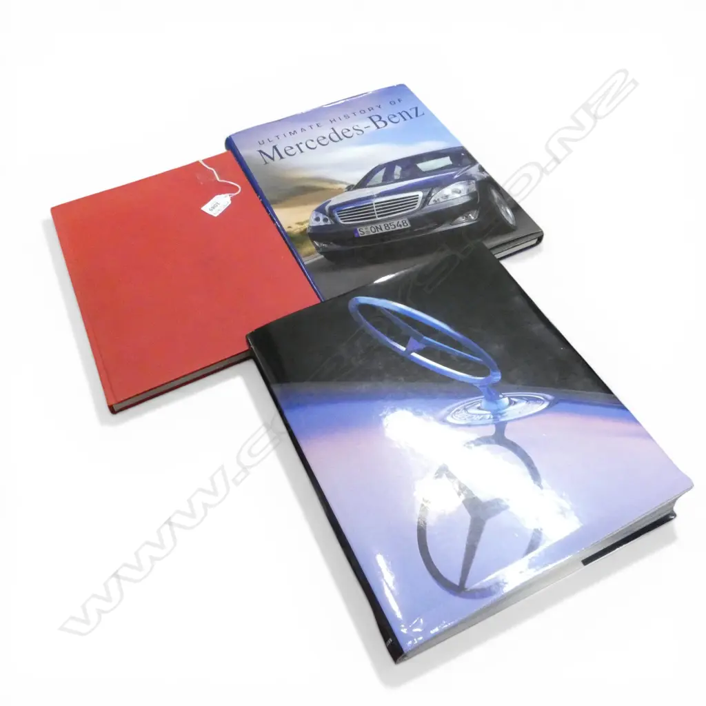 3 CAR BOOKS; 2x MERCEDES + DREAM CARS BY RICHARD NICHOLS Image 1++