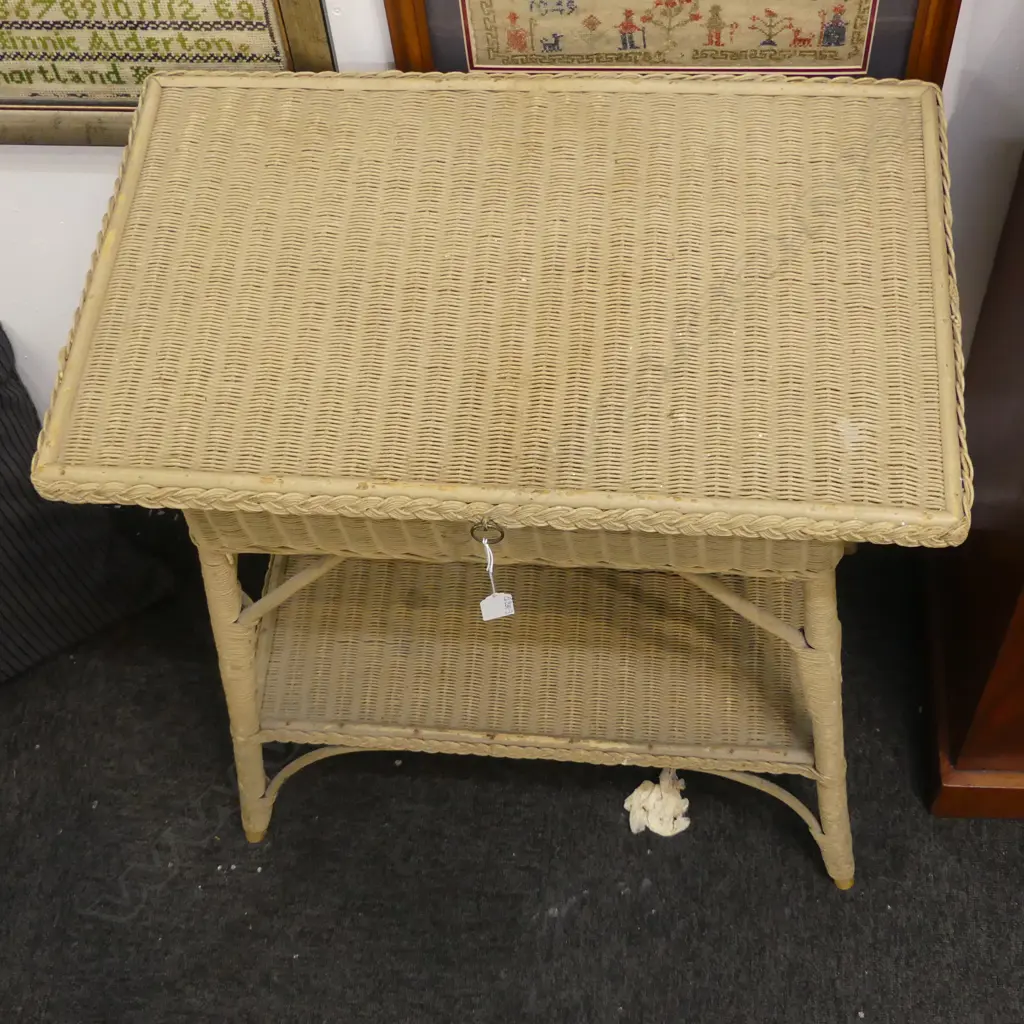 LLOYD LOOM TABLE hinged top, unmarked 650x400x730mm Image 1++