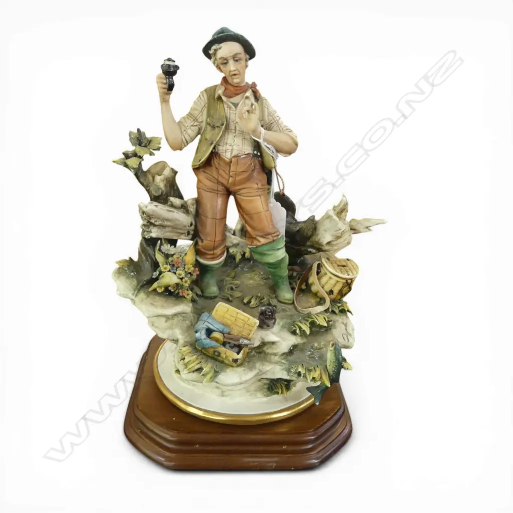 CAPODIMONTE FISHERMAN, LOSSES H.300mm Image 1++