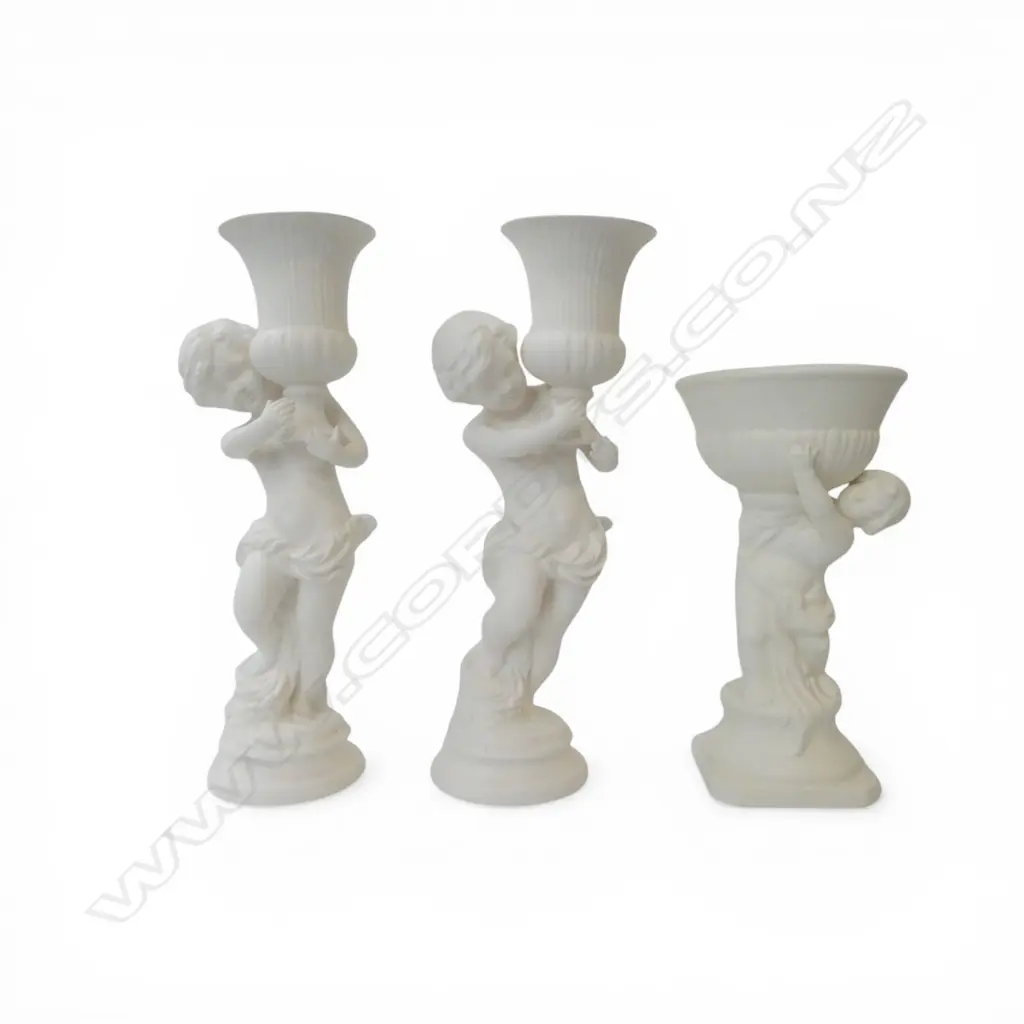 3 CHINA PUTTIS HOLDING VASE H.395mm Image 1++