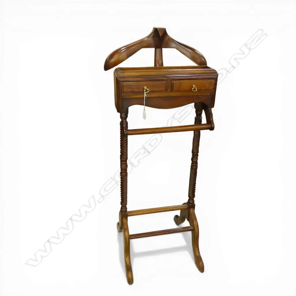 MAHOGANY VALET STAND H.1210mm Image 1++