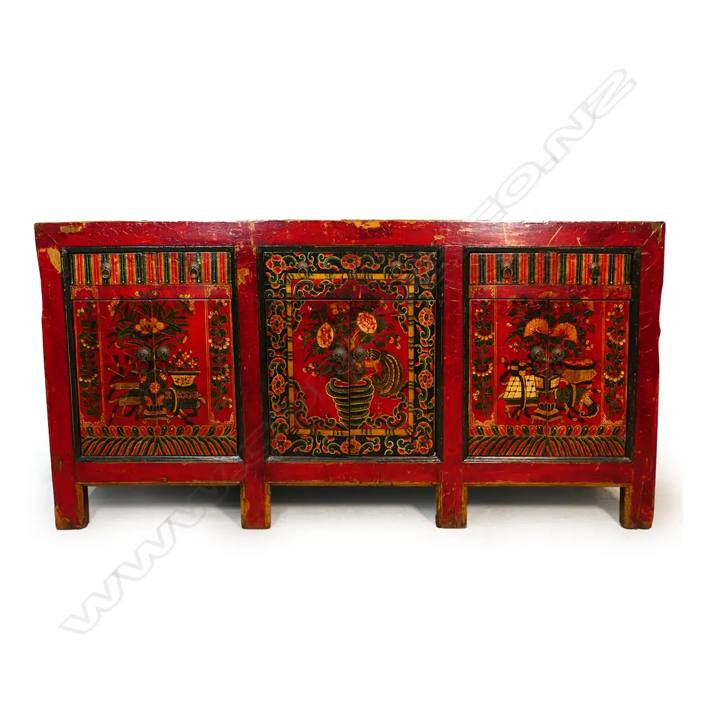 An old Tibetan red lacquer long sideboard, Image 1++