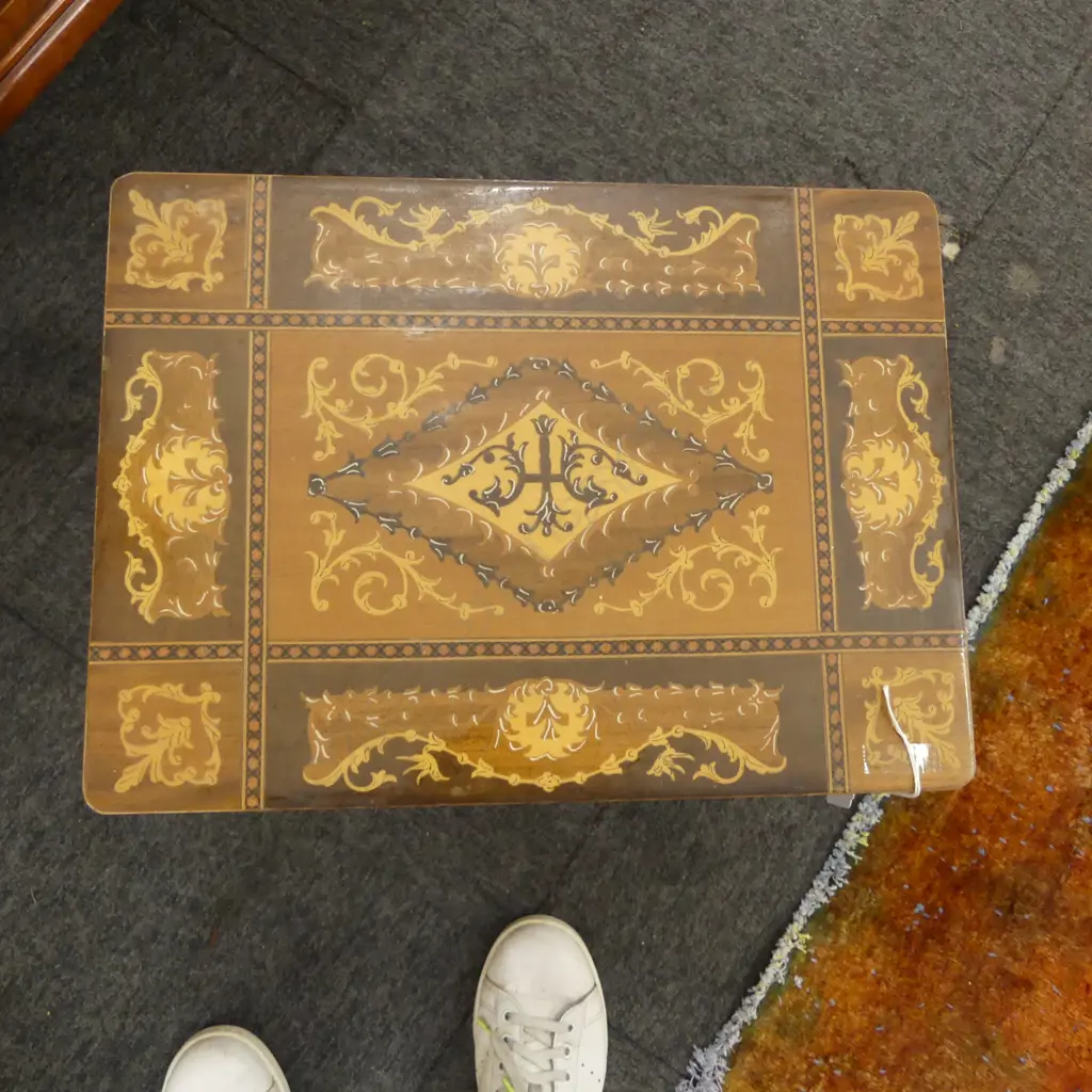 ITALIAN SORRENTO MUSIC TABLE 365x265x425mm Image 1++