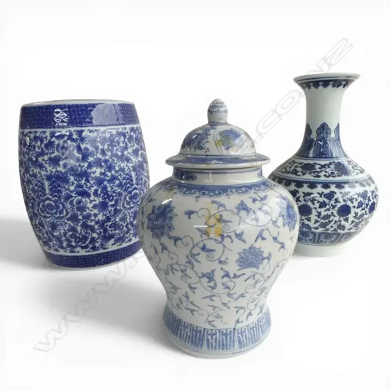 3 PCES ORIENTAL CHINA; vase lidded jar & stool H.310mm