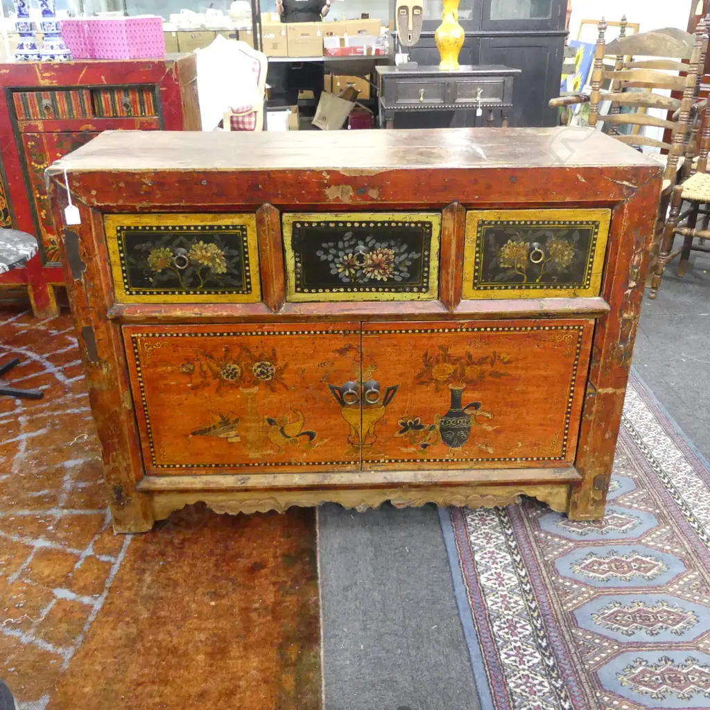 ORIENTAL CABINET Image 1++