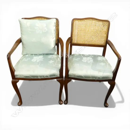 2 BRIDGE CHAIRS + CUSHION H.810mm