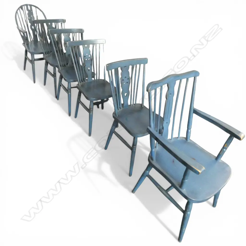 6 BLUE PAINTED DINING CHAIRS (4+2 CARVERS) Image 1++